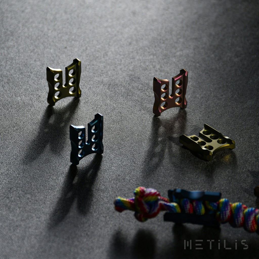 Blade pendant