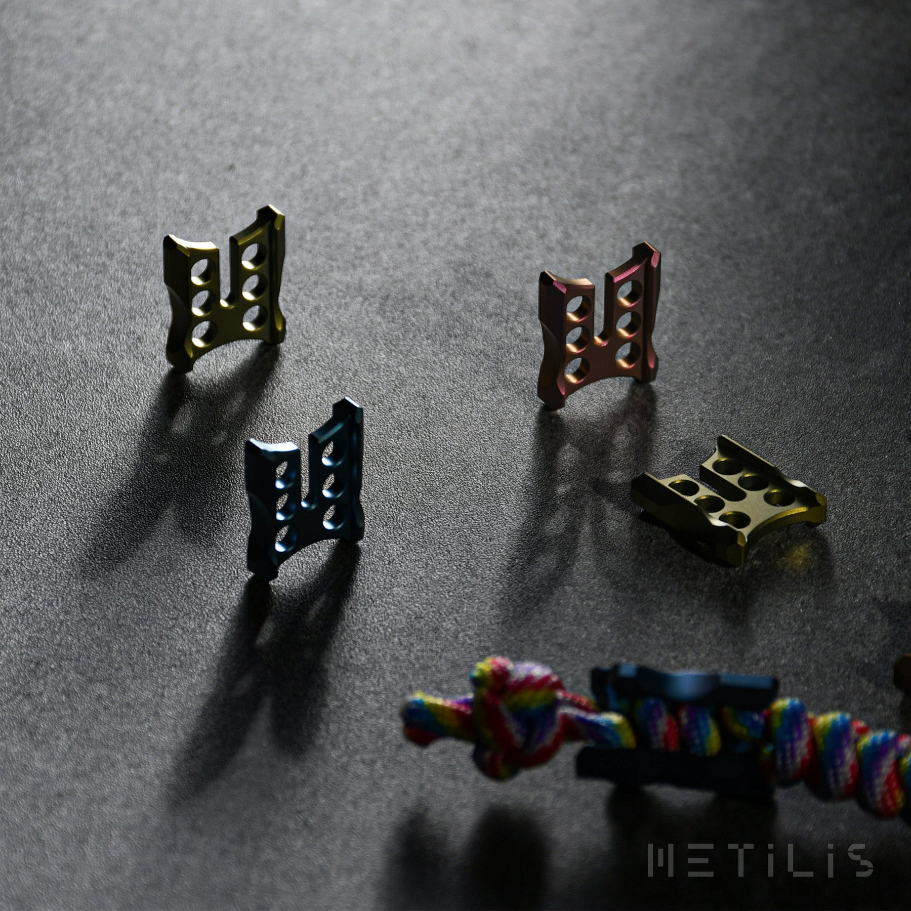 Blade pendant